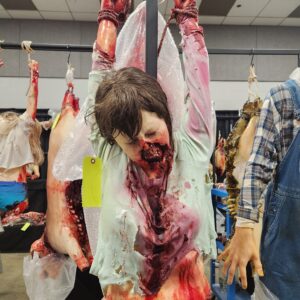UPTOR TRINA BLOODY JAWED